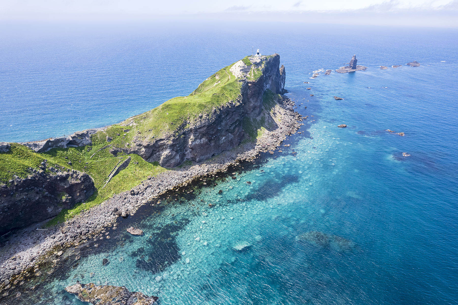 全国的なウニのブランド「積丹(しゃこたん)半島」から、旬の海の幸をお届け!